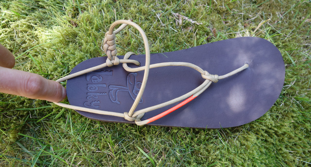 Nastavenie paracordu barefoot sandálov
