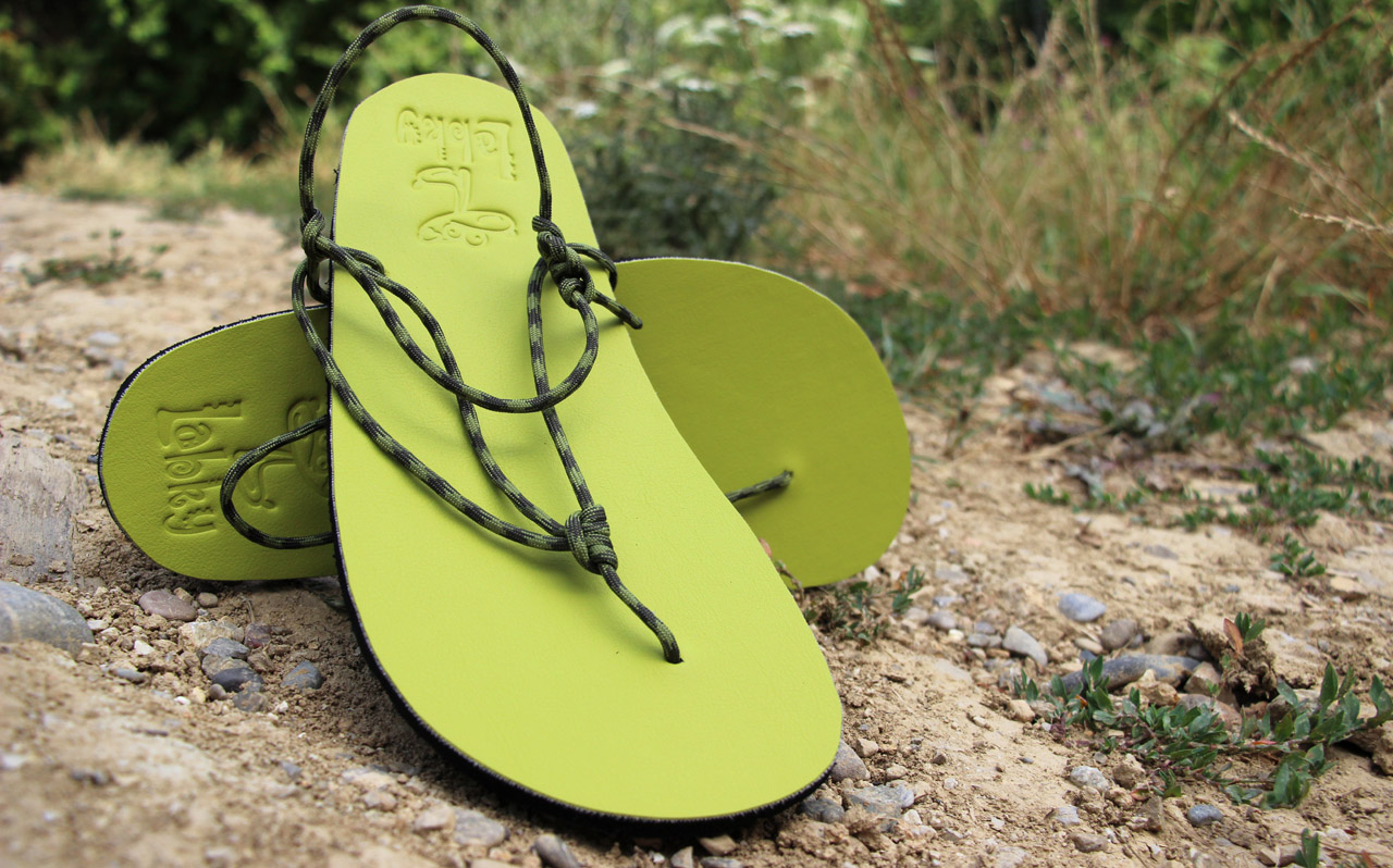 Slovenské barefoot sandále Labky s paracordom a zelenou podrážkou