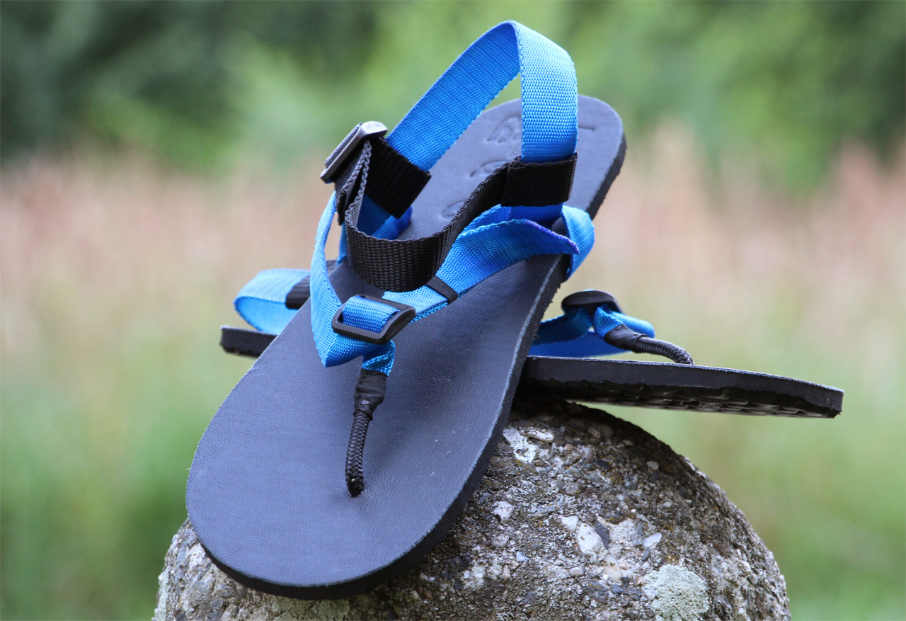 Barefoot sandále Labky s modrým popruhom
