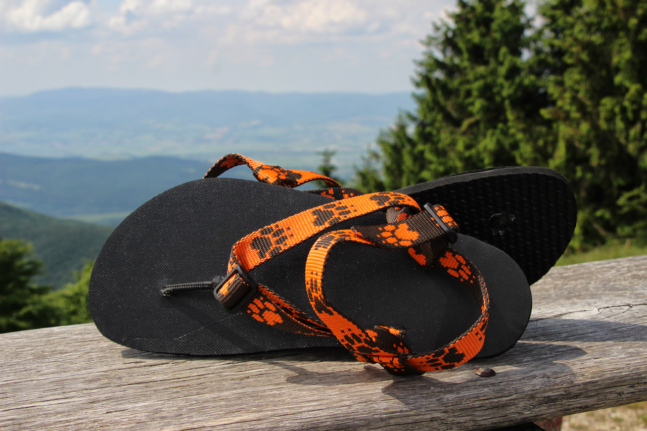 DIY barefoot sandále Labky, Považský Inovec, oranžový popruh