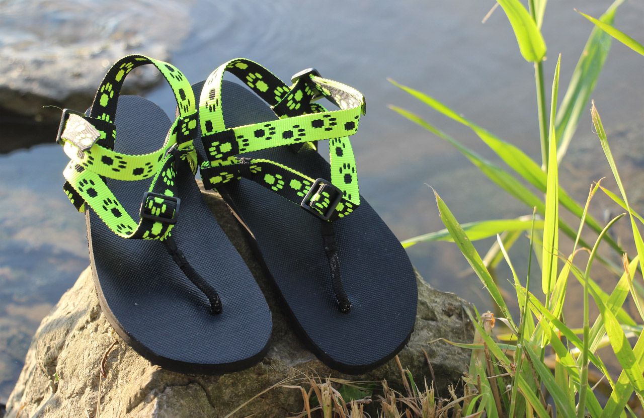 Detské barefoot sandále Labky, vyrobené na Slovensku, zelený popruh